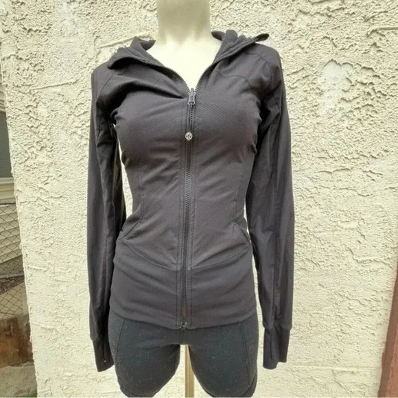 Lululemon In Flux Black Reversible Athletic Jacket - Picture 6 of 15